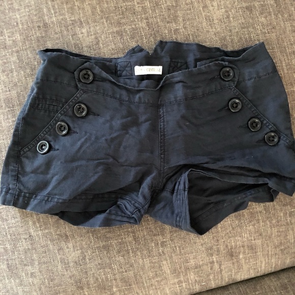 Boating shorts - Picture 1 of 3